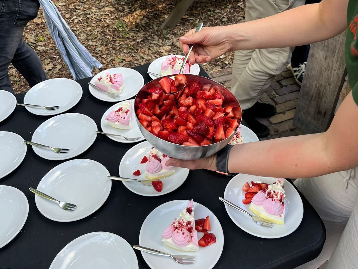 taart met aardbeien van Outdoor Harderwijk